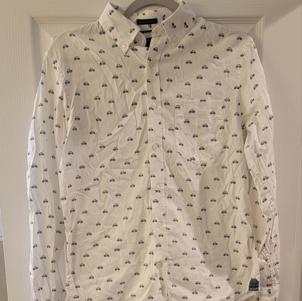 Banana Republic button down (s)